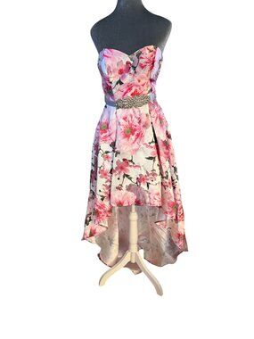 City Studio Strapless High-Low Floral Dress With Beaded Waist Size 3
